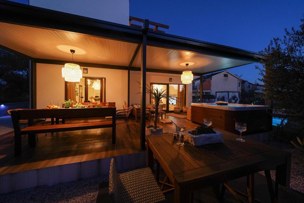 Villa Suncica With Heated Pool, Jacuzzi And Bikes Near Zadar Sukosan Ngoại thất bức ảnh