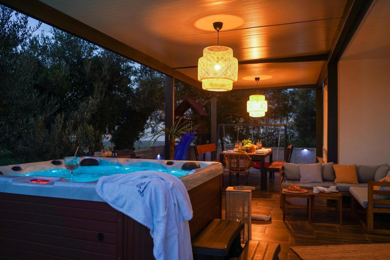 Villa Suncica With Heated Pool, Jacuzzi And Bikes Near Zadar Sukosan Ngoại thất bức ảnh