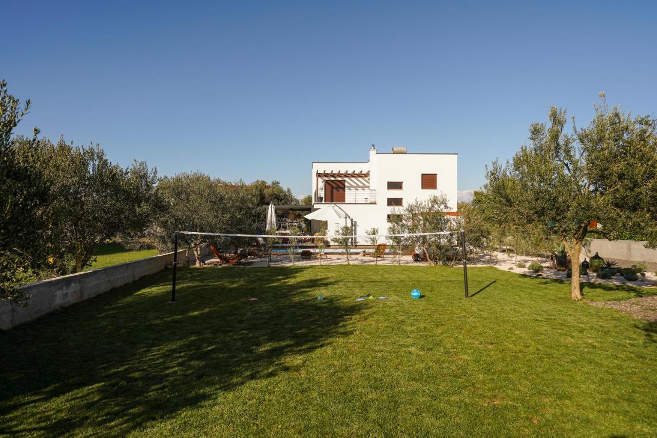 Villa Suncica With Heated Pool, Jacuzzi And Bikes Near Zadar Sukosan Ngoại thất bức ảnh