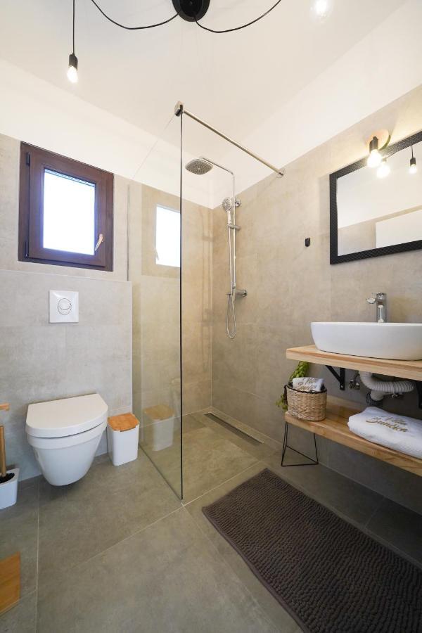 Villa Suncica With Heated Pool, Jacuzzi And Bikes Near Zadar Sukosan Ngoại thất bức ảnh